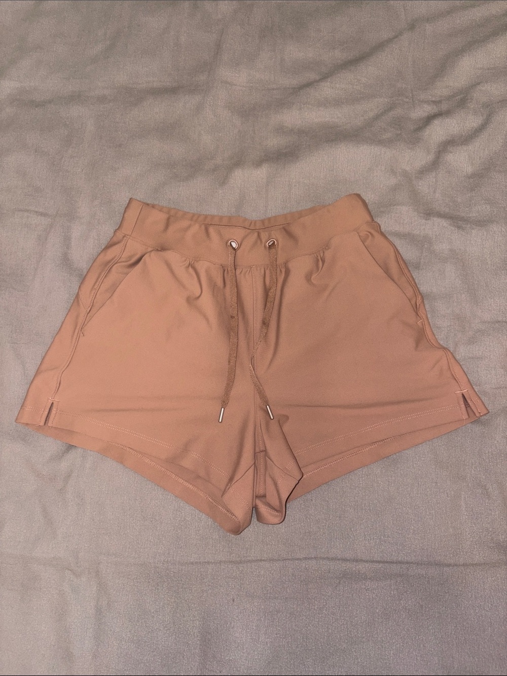 Old Navy Women's Powersoft Drawstring Shorts in Taupe
